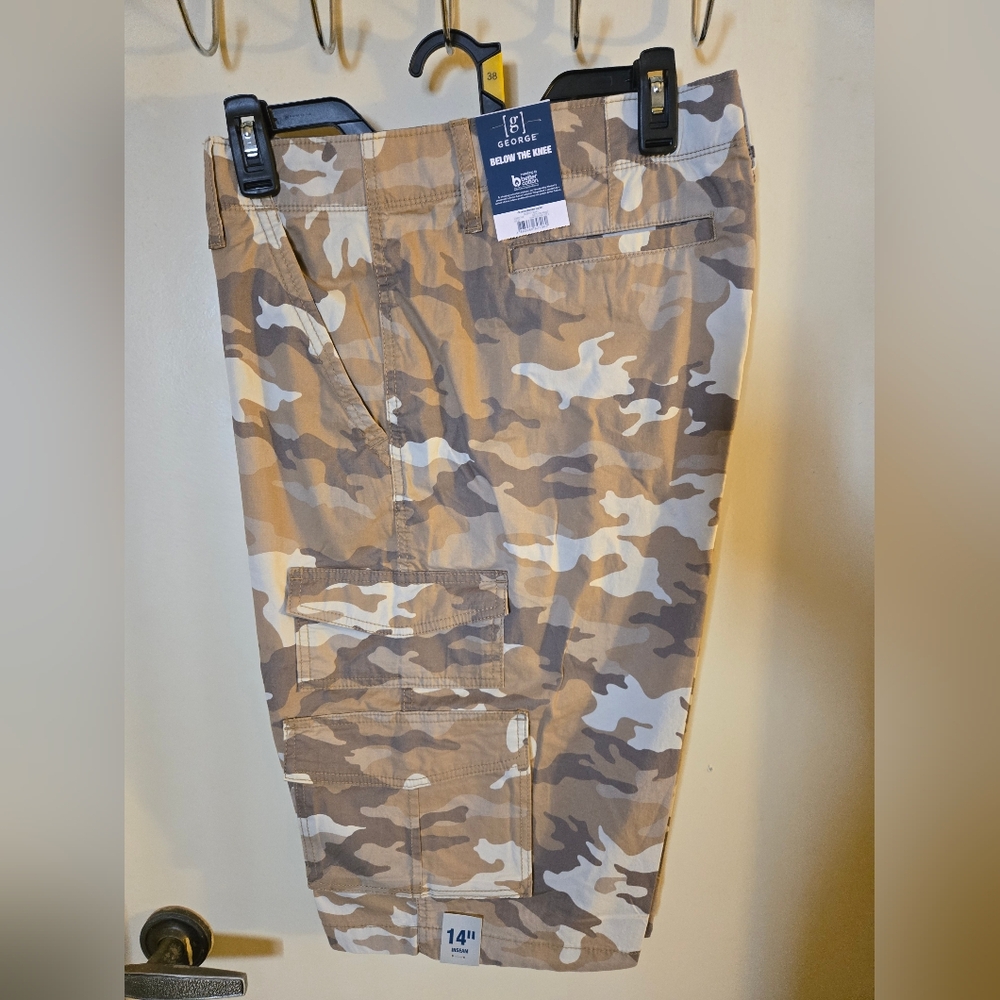 George Men's Cargo Pants - Tan and Cream Camouflage NWT